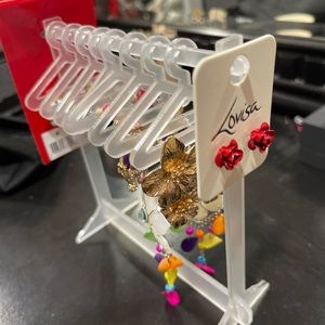 Plastic jewelry rack